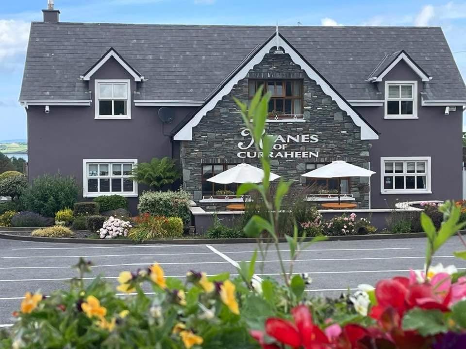 Keanes Of Curraheen, Bar, Restaurant & Accommodation Tralee Exteriér fotografie